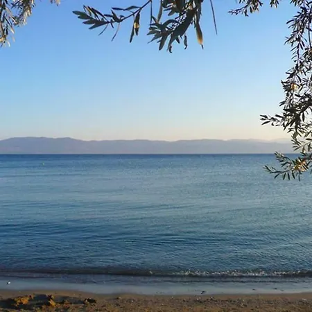 Feriehus Hidden Peaceful In Evia! Amarynthos